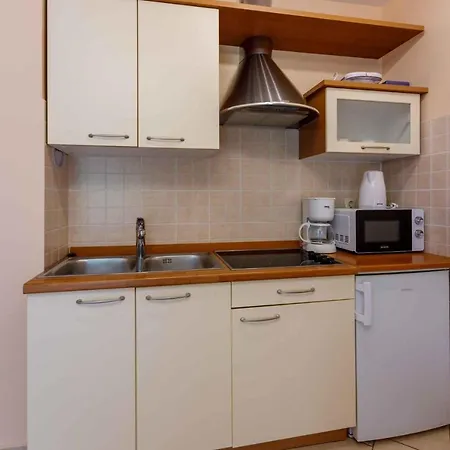 Apartment In 43204