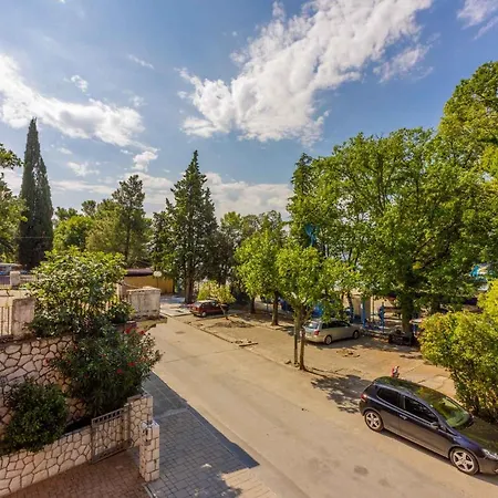 Apartment In 43204 Crikvenica