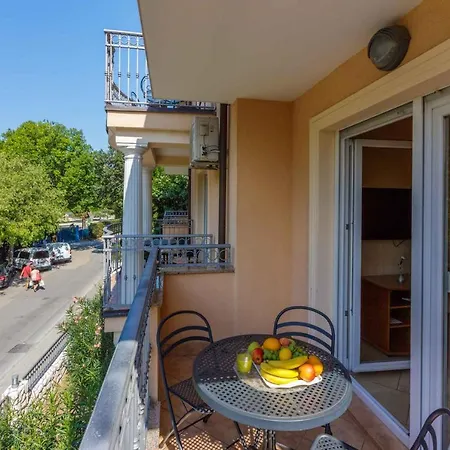 Apartment In 43204 Crikvenica