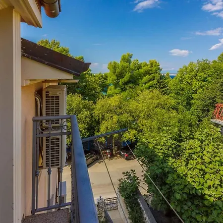 Apartment In 43204 Crikvenica