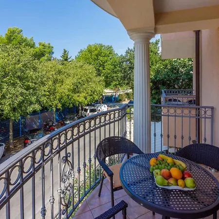 Apartment In 43204 Crikvenica