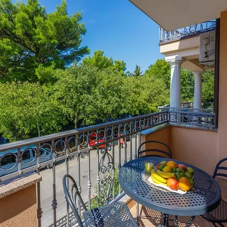 In 43204 Apartment Crikvenica